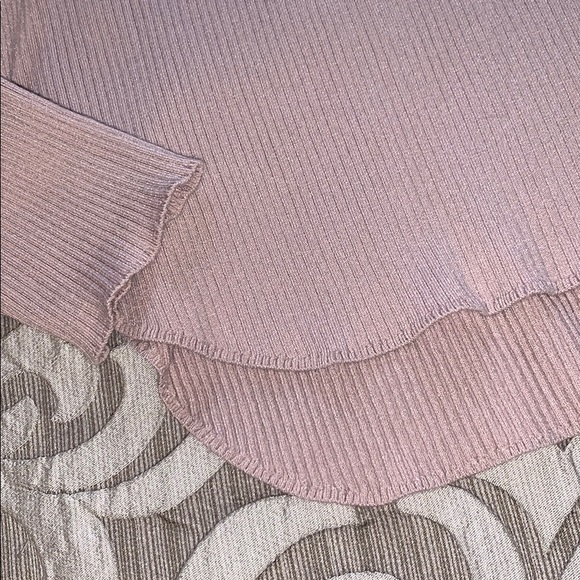 Express Ribbed Sweater- Size L - Picture 4 of 6